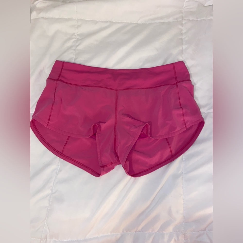 SONIC PINK 2.5 INCH LULULEMON SHORTS!!!